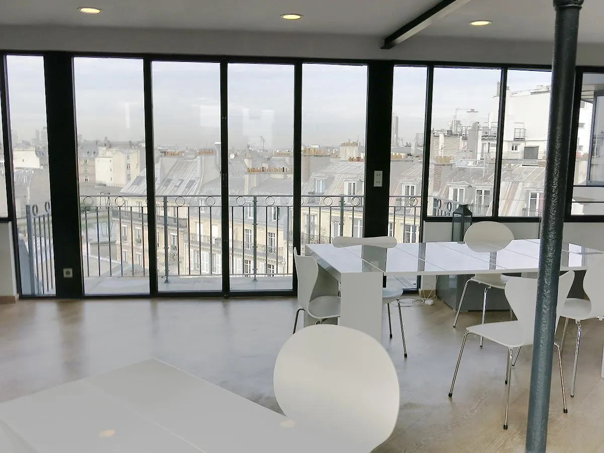 Rooftop Copernic Appartement Paris